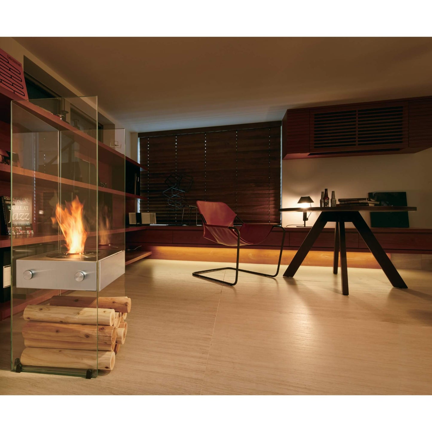 Ecosmart Ghost Freestanding Glass Bioethanol Fireplace
